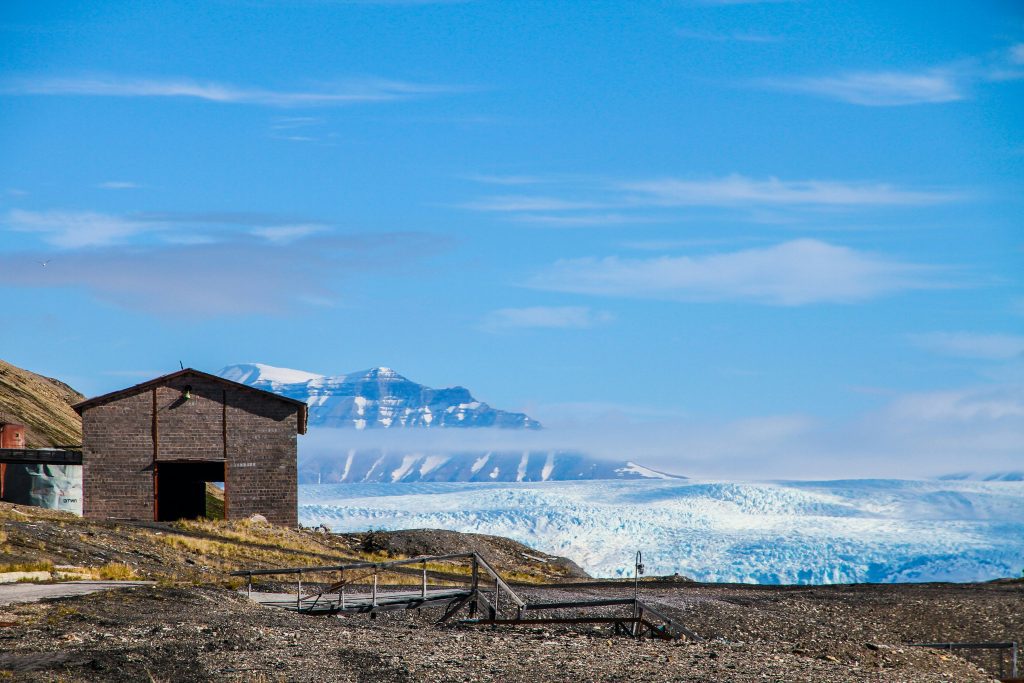 View of mountains from Pyramiden