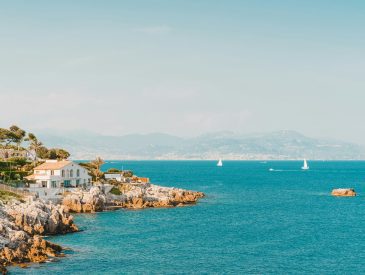 Best places to stay on the French Riviera